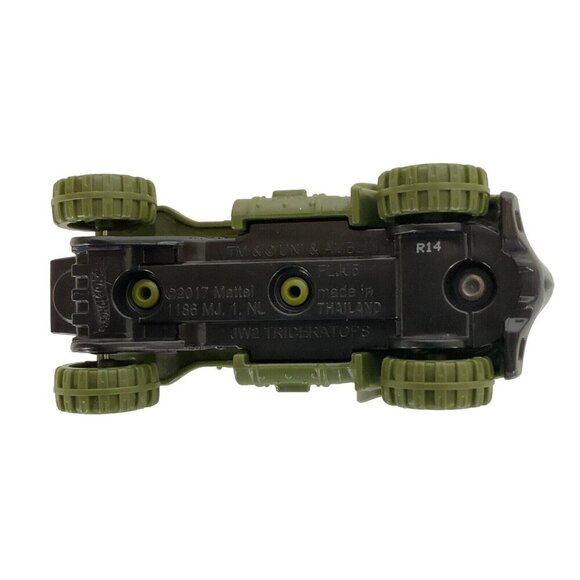 Hot Wheels Jurassic World 4-Pack Dinosaur Character Cars Set - Picture 10 of 16